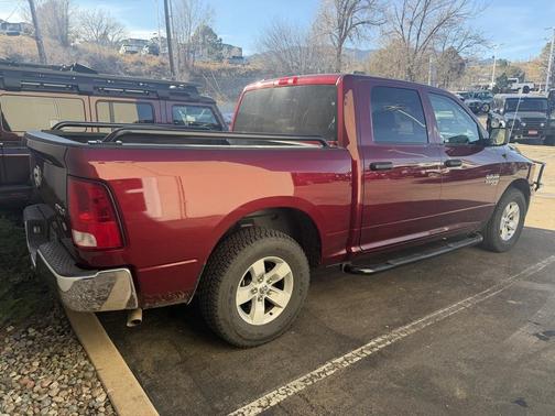 2022 RAM 1500 Classic SLT