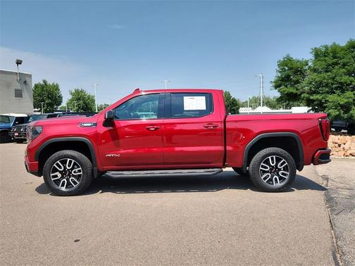 2024 GMC Sierra 1500 AT4
