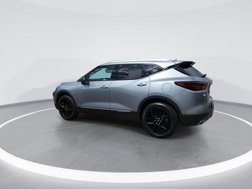 Sterling Metallic 2023 Chevrolet Blazer Premier