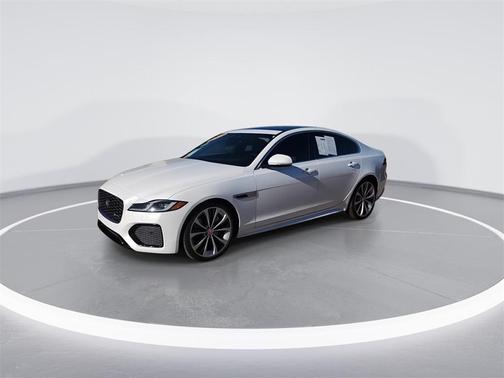 2023 Jaguar XF R-Dynamic SE P300 AWD Automatic