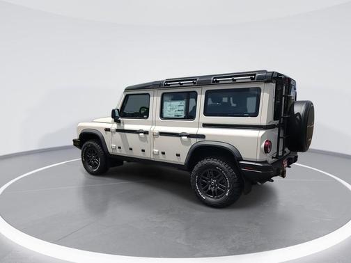 Scottish White 2026 INEOS Grenadier Fieldmaster Edition