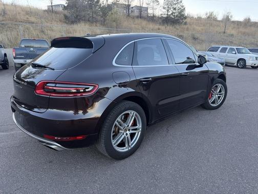 2015 Porsche Macan Turbo