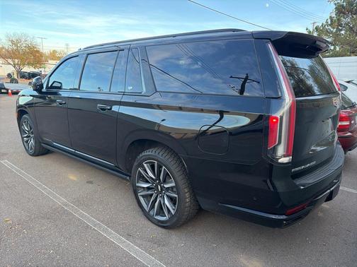 2021 Cadillac Escalade ESV Sport