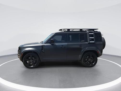 Santorini Black Metallic 2020 Land Rover Defender 110 HSE