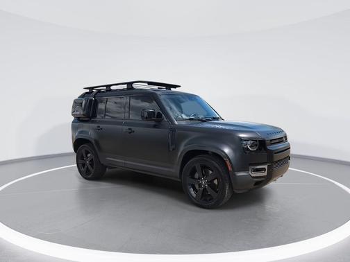 Santorini Black Metallic 2020 Land Rover Defender 110 HSE