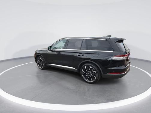 Infinite Black Metallic Clearcoat 2025 Lincoln Aviator Reserve AWD