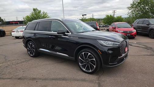 Infinite Black Metallic Clearcoat 2025 Lincoln Aviator Reserve AWD
