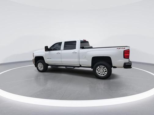 Summit White 2016 Chevrolet Silverado 2500 LT