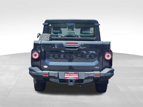 Donny Gray Metallic 2025 INEOS Grenadier Trialmaster Edition