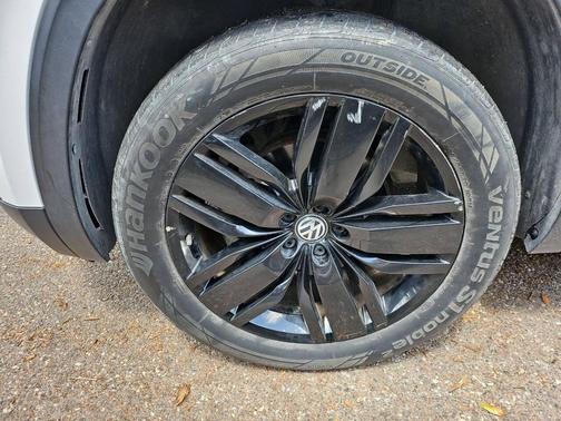 2018 Volkswagen Atlas 3.6L SEL