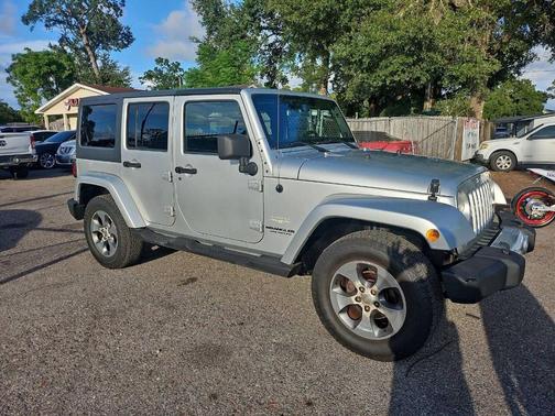 2011 Jeep Wrangler Unlimited Sahara