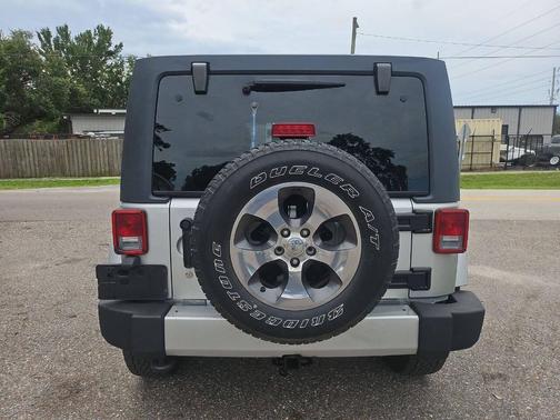 2011 Jeep Wrangler Unlimited Sahara