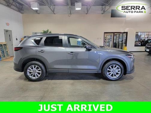 2023 Mazda CX-5 2.5 S Preferred Package