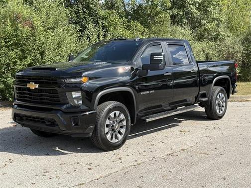 2024 Chevrolet Silverado 2500 Custom