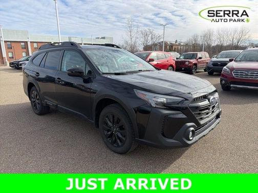 Crystal Black Silica 2023 Subaru Outback Onyx Edition