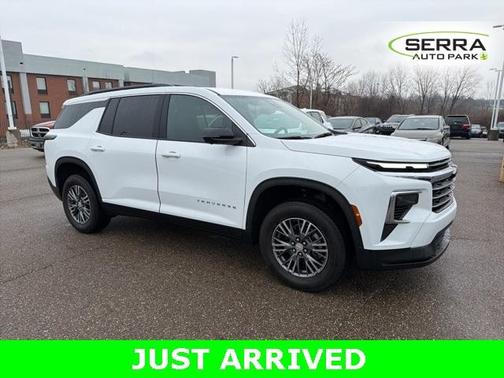 2024 Chevrolet Traverse LT