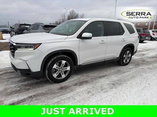 2023 Honda Pilot EX-L 8-Passenger