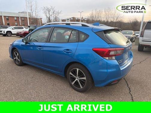 Ocean Blue Pearl 2022 Subaru Impreza Premium