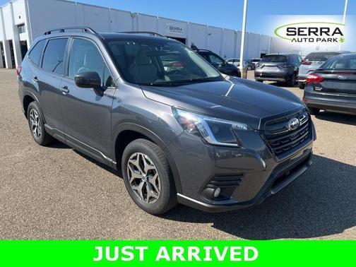2022 Subaru Forester Premium