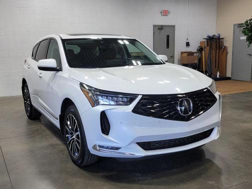 Platinum White Pearl 2025 Acura RDX Advance Package