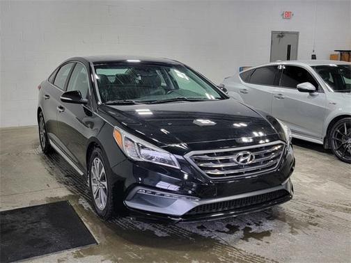 2016 Hyundai SONATA Sport