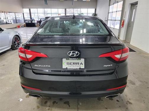 2016 Hyundai SONATA Sport