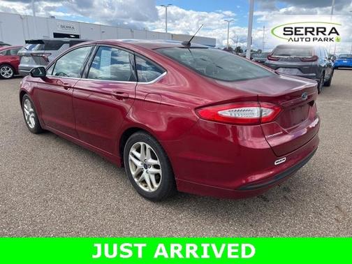 2015 Ford Fusion SE