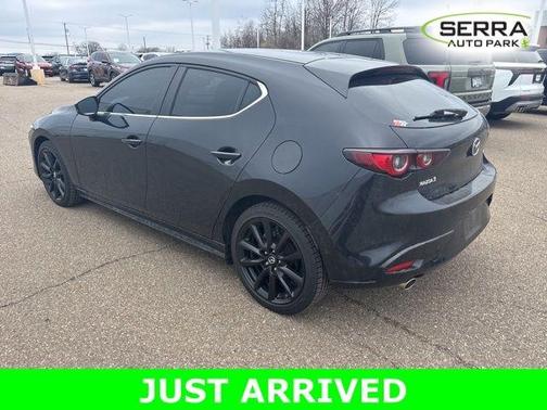 Jet Black 2024 Mazda Mazda3 FWD w/Select Package