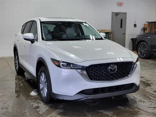 2023 Mazda CX-5 2.5 S Preferred Package
