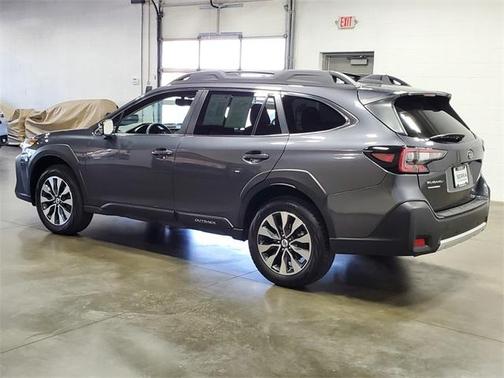 2025 Subaru Outback Limited XT