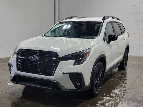 Crystal White Pearl 2025 Subaru Ascent Onyx Edition