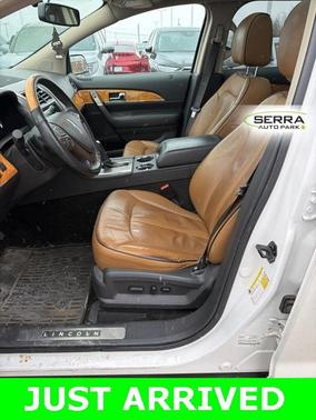 2015 Lincoln MKX Base