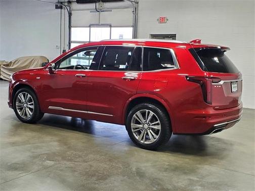 2022 Cadillac XT6 Premium Luxury AWD