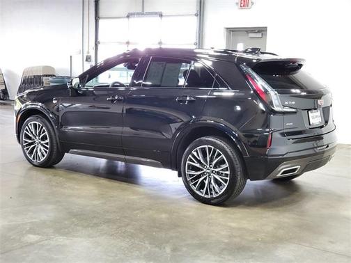 2025 Cadillac XT4 Sport