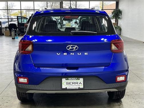 2023 Hyundai VENUE Limited