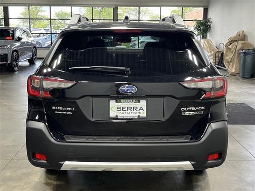 2025 Subaru Outback Touring XT
