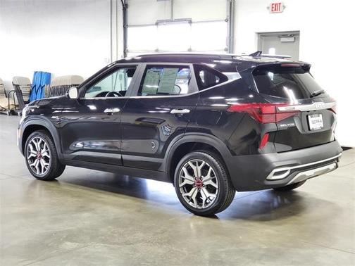 2022 Kia Seltos SX