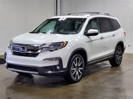 2022 Honda Pilot Touring 7-Passenger