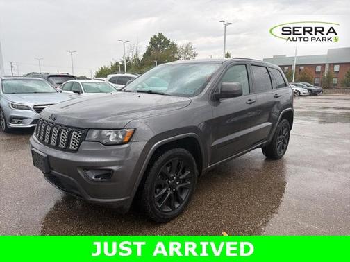 2017 Jeep Grand Cherokee Altitude