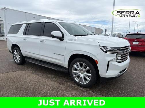 2023 Chevrolet Suburban High Country