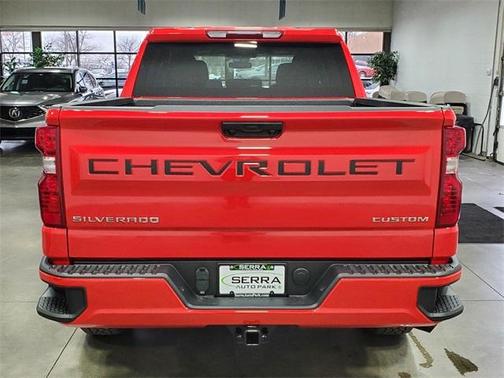 2025 Chevrolet Silverado 1500 Custom