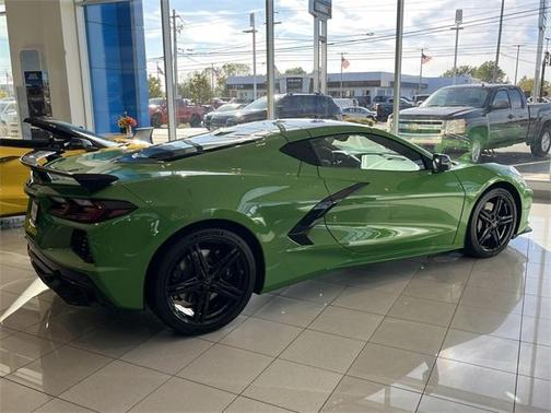 2026 Chevrolet Corvette Stingray w/2LT