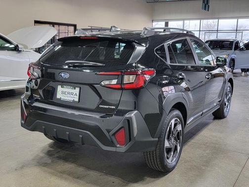 Crystal Black Silica 2024 Subaru Crosstrek Limited