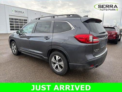 Magnetite Gray Metallic 2020 Subaru Ascent Premium 7-Passenger