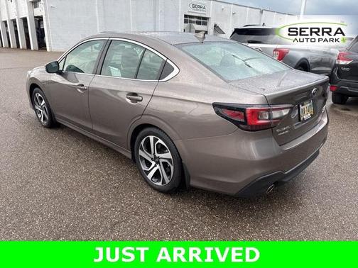 2022 Subaru Legacy Limited XT