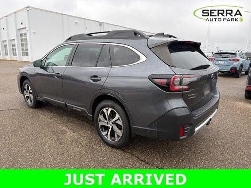 Magnetite Gray Metallic 2021 Subaru Outback Limited XT