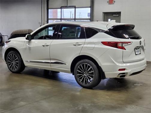 2025 Acura RDX Advance Package