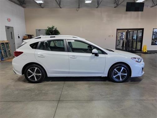 2019 Subaru Impreza 2.0i Premium