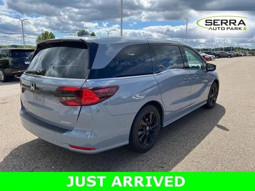 2024 Honda Odyssey Sport