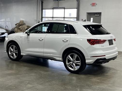 2021 Audi Q3 45 S line Premium